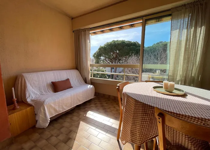 Cosy Sur Le Port Proche Des Plages Hyères